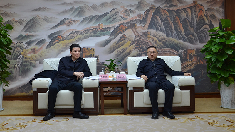 與王國(guó)忠會(huì)談.jpg
