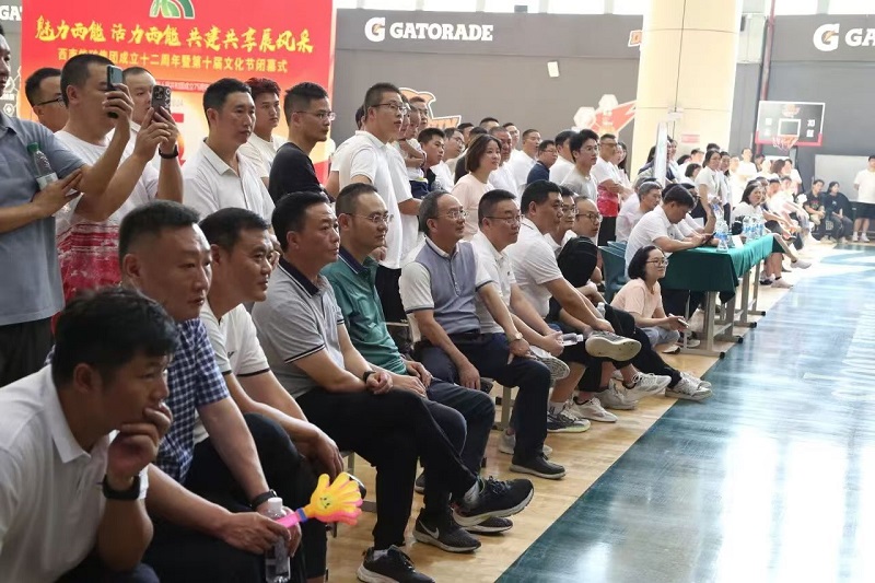 籃球決賽觀眾.jpg